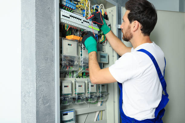 Best Emergency Electrical Repair  in Canastota, NY